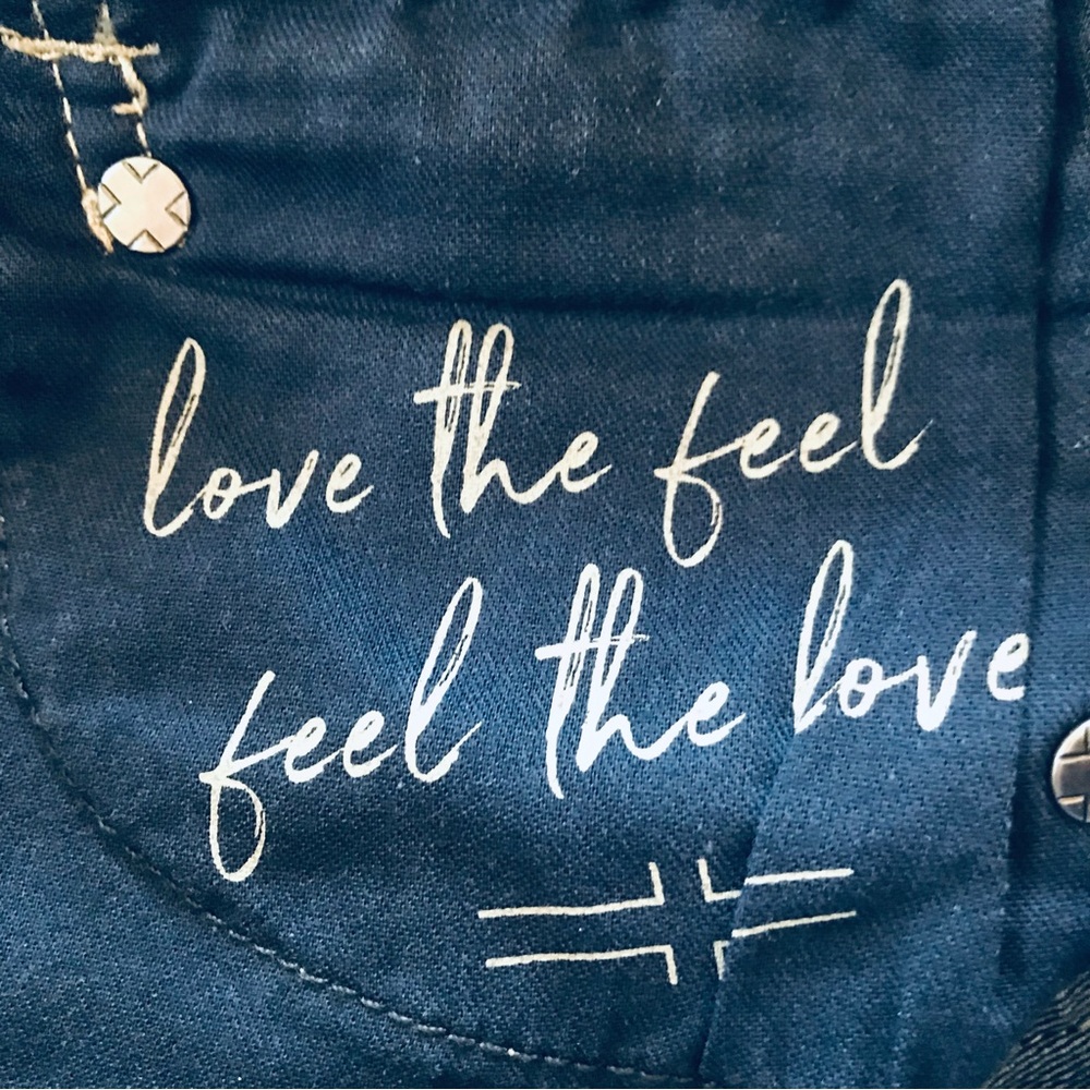 Liverpool The Slim Stretch Pull On Jeans Size 12/31 Love the Feel Feel the Love - Picture 6 of 15